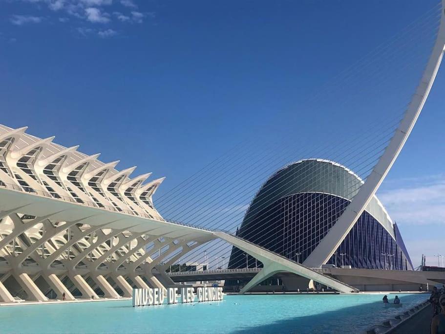 Apartmán Loft Con Estilo Y Terraza En Centro Historico Valencie Exteriér fotografie