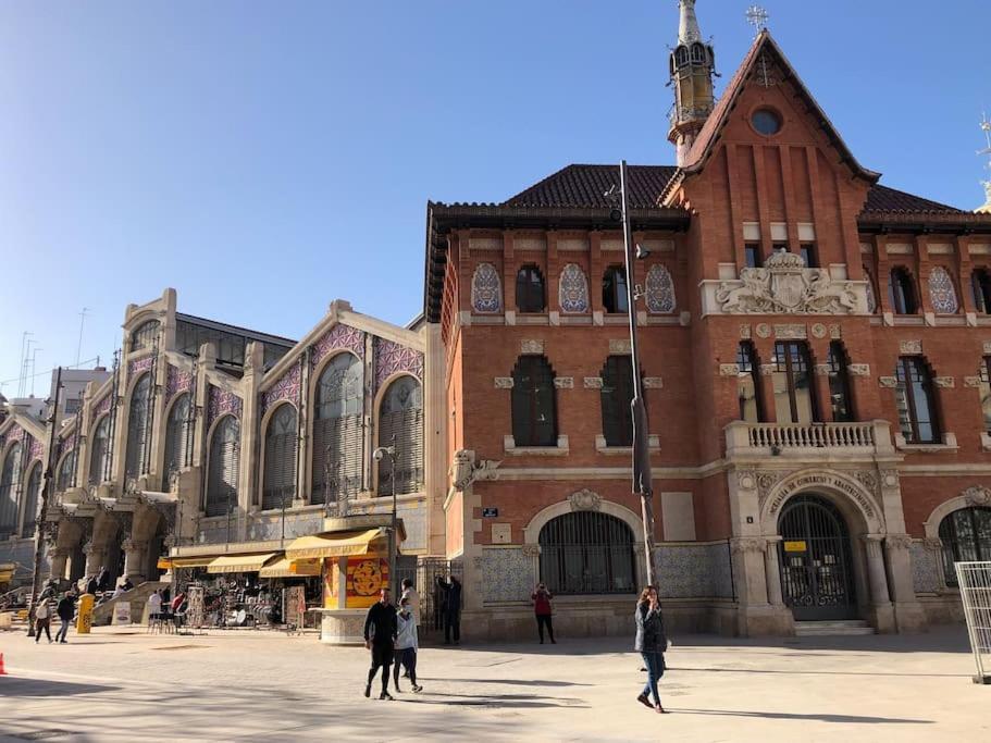 Apartmán Loft Con Estilo Y Terraza En Centro Historico Valencie Exteriér fotografie